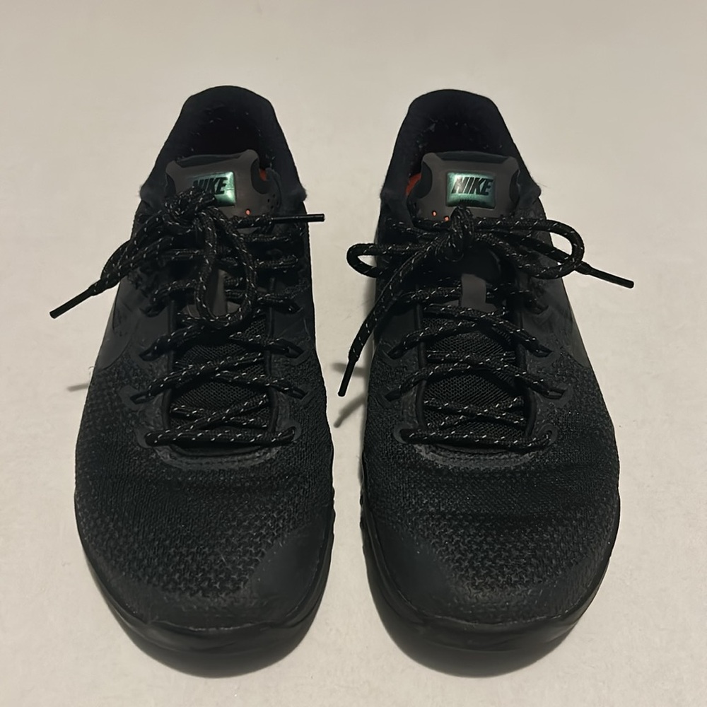 Nike Metcon Workout Sneakers - Picture 3 of 8